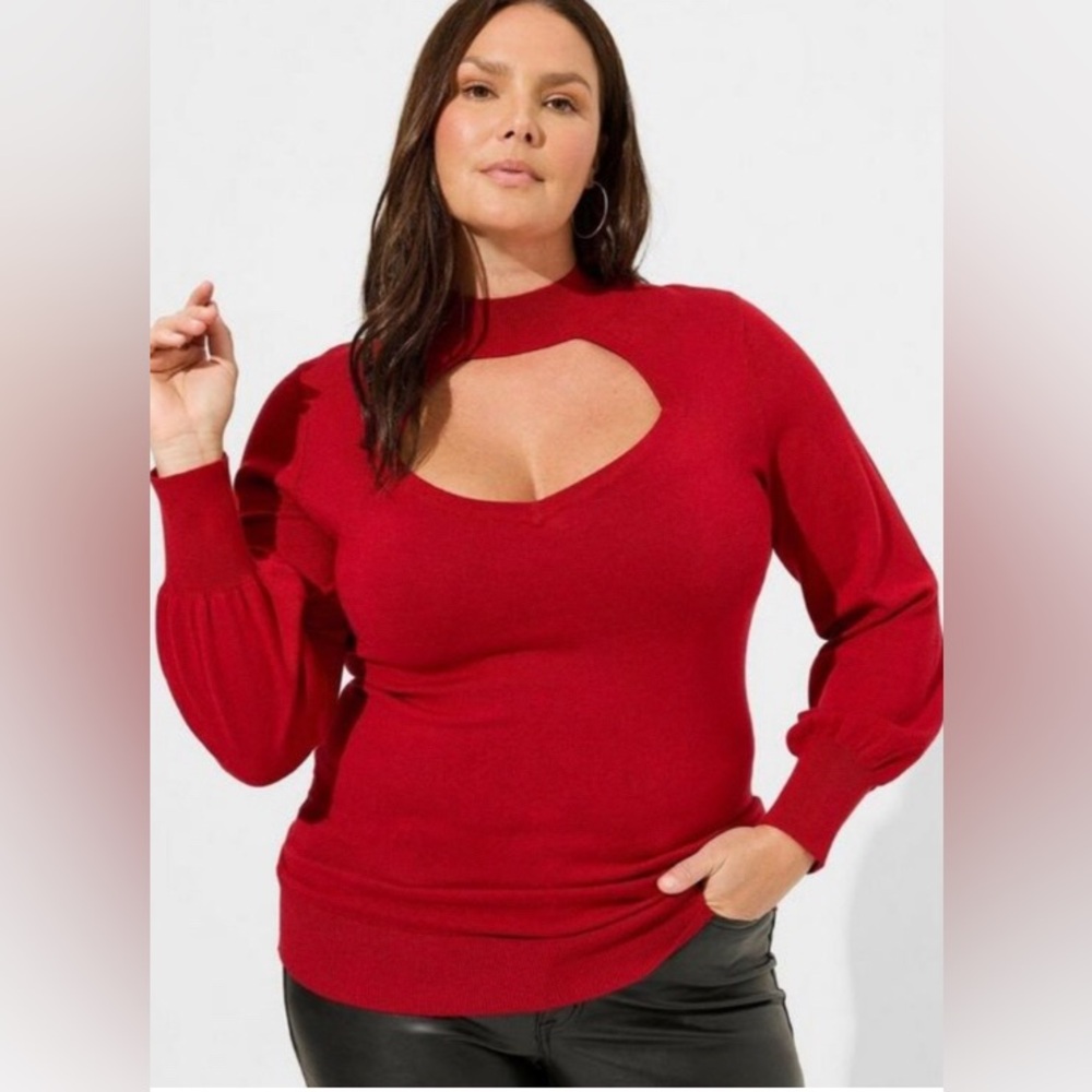 MAKE OFFER! Looking Berry Nice! Elegant Red Mock-neck Lightweight Sweater